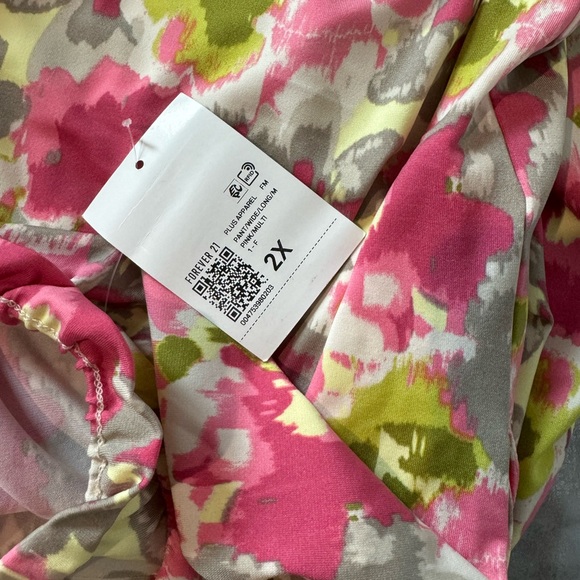 Forever 21 plus pants - Picture 3 of 4